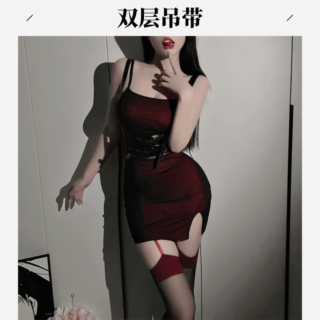 趣味夜店风双层吊带激情包臀开叉镂空短裙
