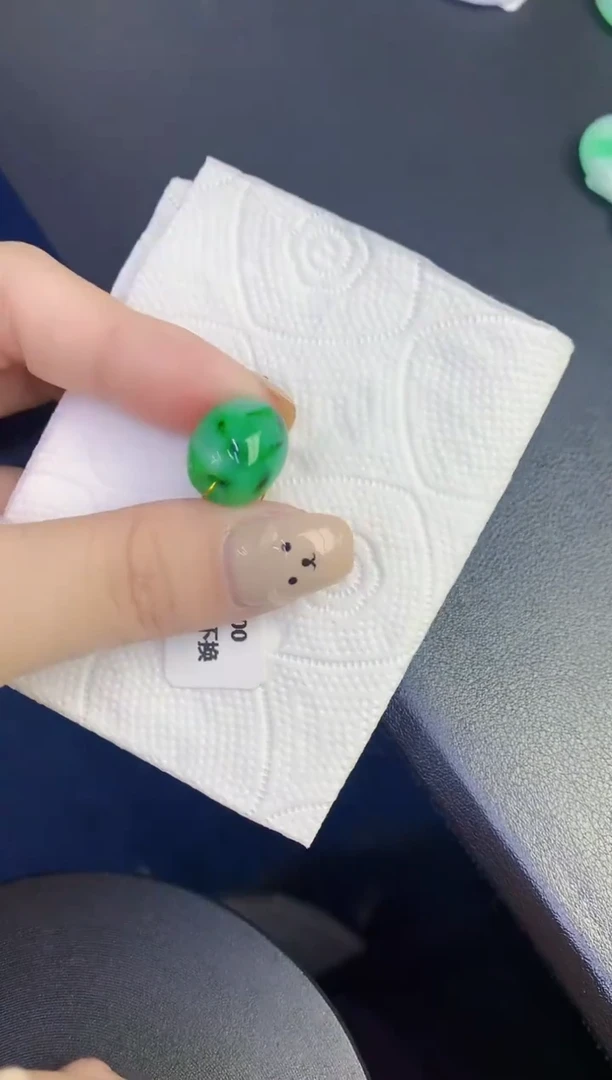 颈饰未镶嵌翡翠缅甸天然翡翠A货