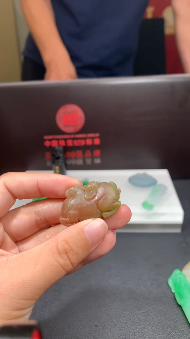 定制翡翠未镶嵌你**夏