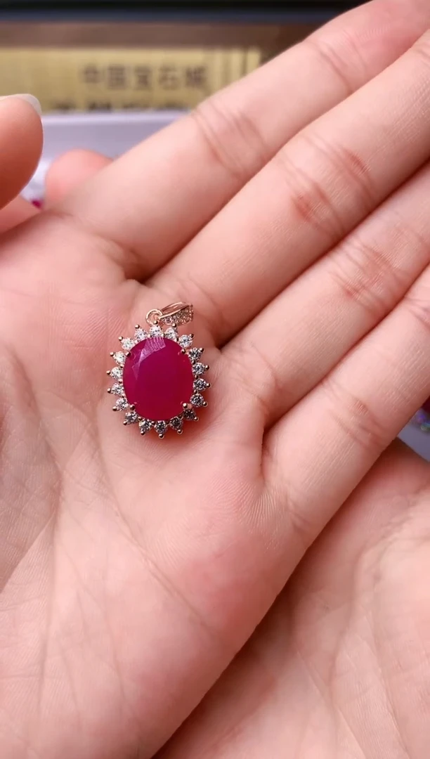 【闪购商品】红宝石颈饰银S925镶嵌........