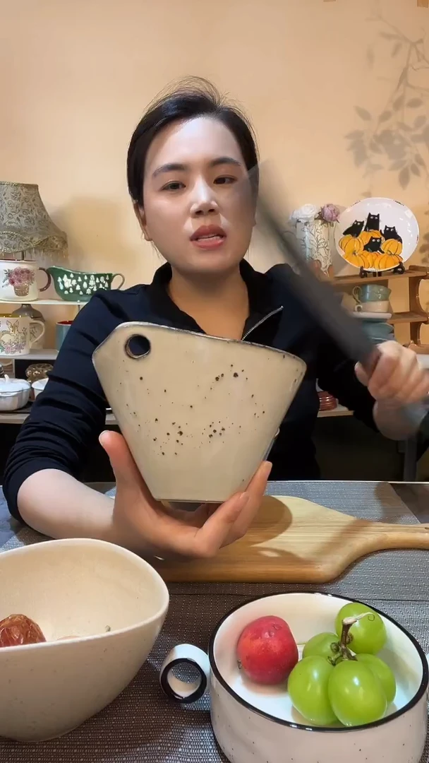 瓷片6.5英寸麻点异形碗 微瑕介意勿拍