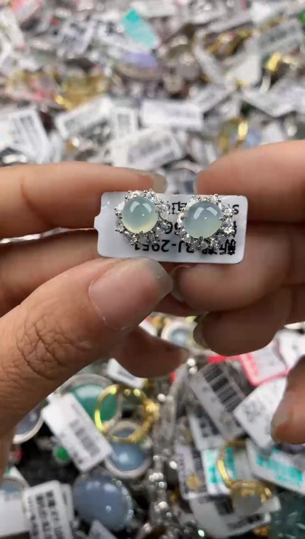 银S925镶嵌戒指翡翠10-10-10       9