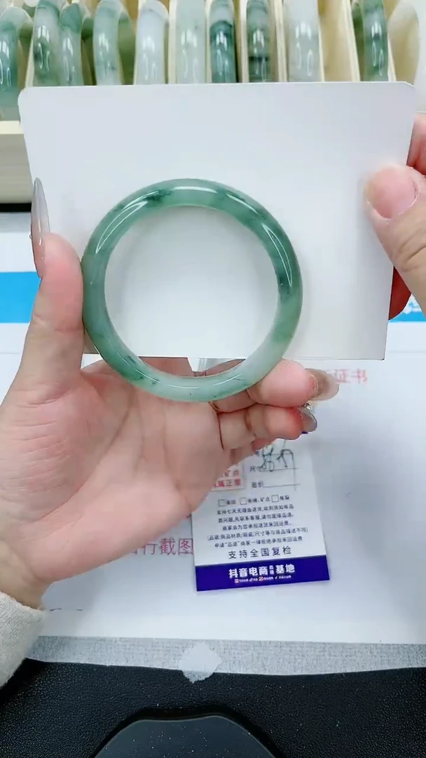 【闪购商品】石英质玉手镯未镶嵌207号/56-57圈