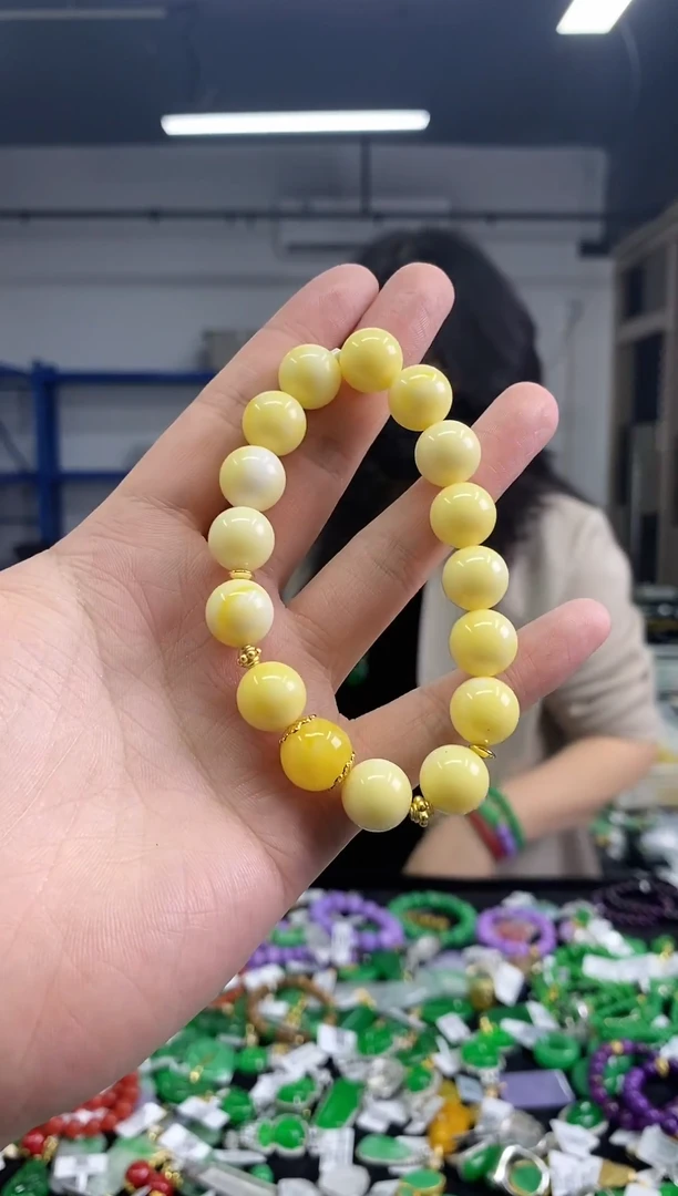 裸石蜜蜡未镶嵌多样性发其一颜色微差