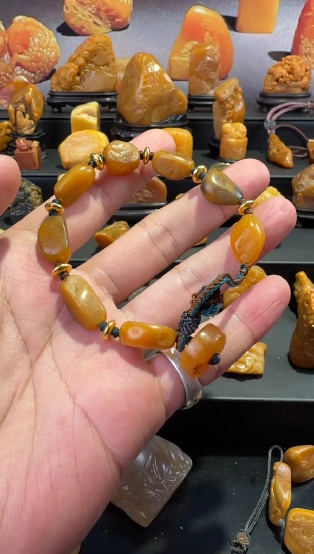 【闪购商品】田黄石半知田黄直播间