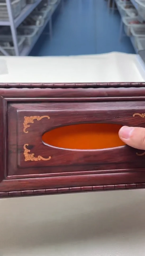 吊坠白玉菩提遥****&抽纸盒一个