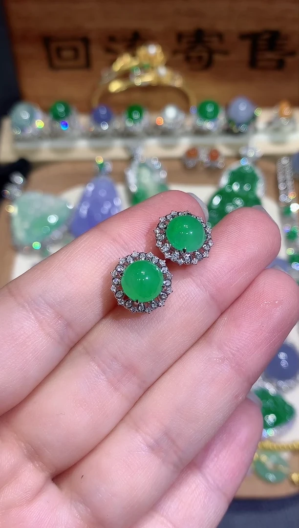 翡翠18K金镶嵌耳饰团购