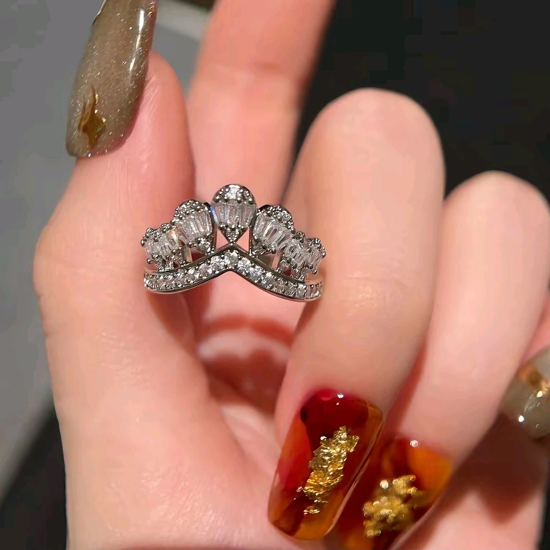 合金锆石戒指 01023气质女王水滴皇冠锆石镶嵌手工开口戒指