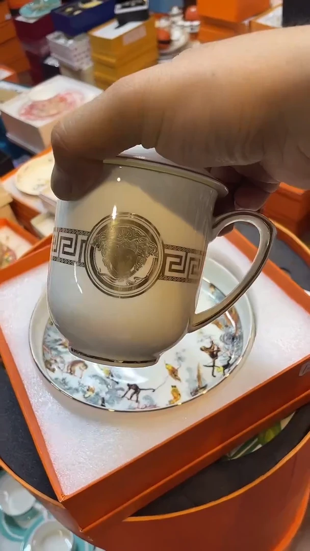 杯鸿辉家品牌瓷器，京东包邮！