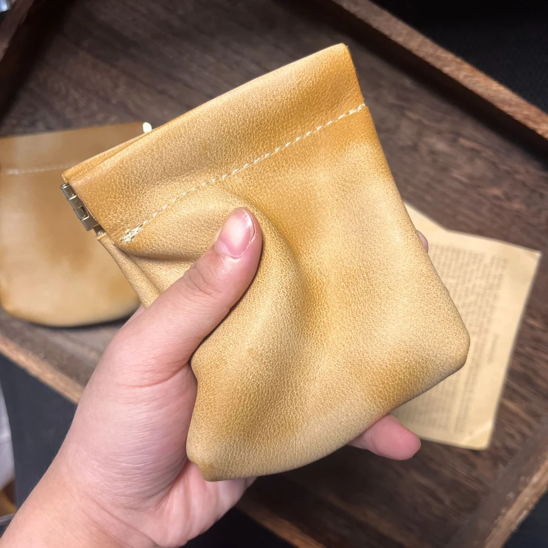 弹片收纳包自动闭合有线耳机收纳袋零钱包 头层牛皮小包9*11.5