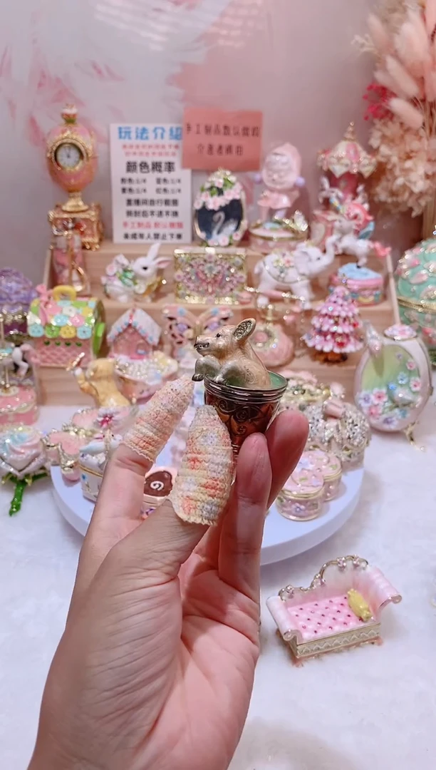合金珐琅彩首饰盒摆件