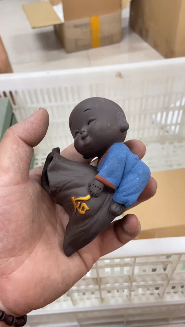 摆件摄影的产品有使用过的痕迹有点脏介意勿拍