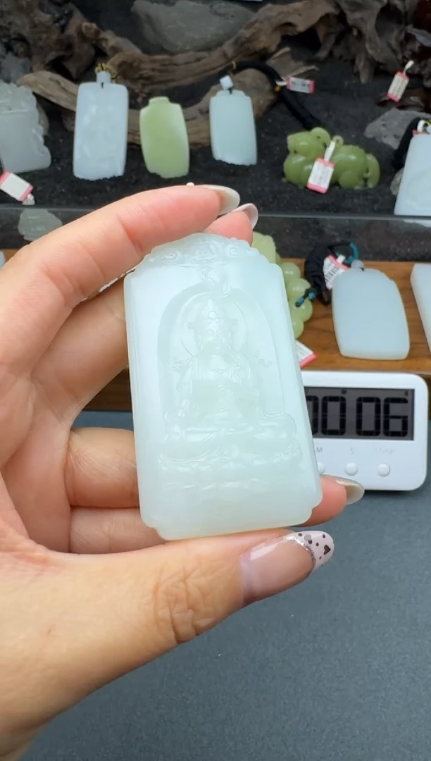 颈饰未镶嵌和田玉3