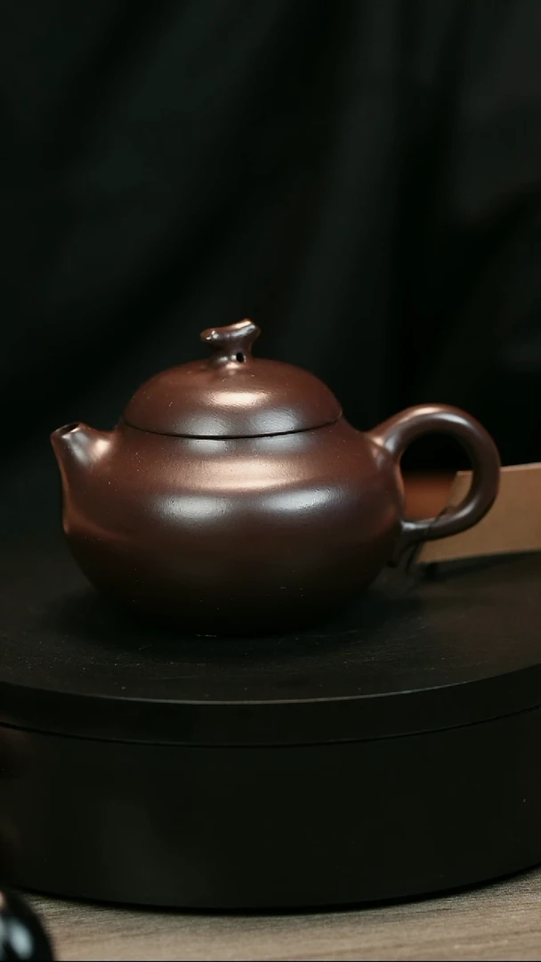 茶壶紫砂N*H1971陈春芬光素树扭文旦