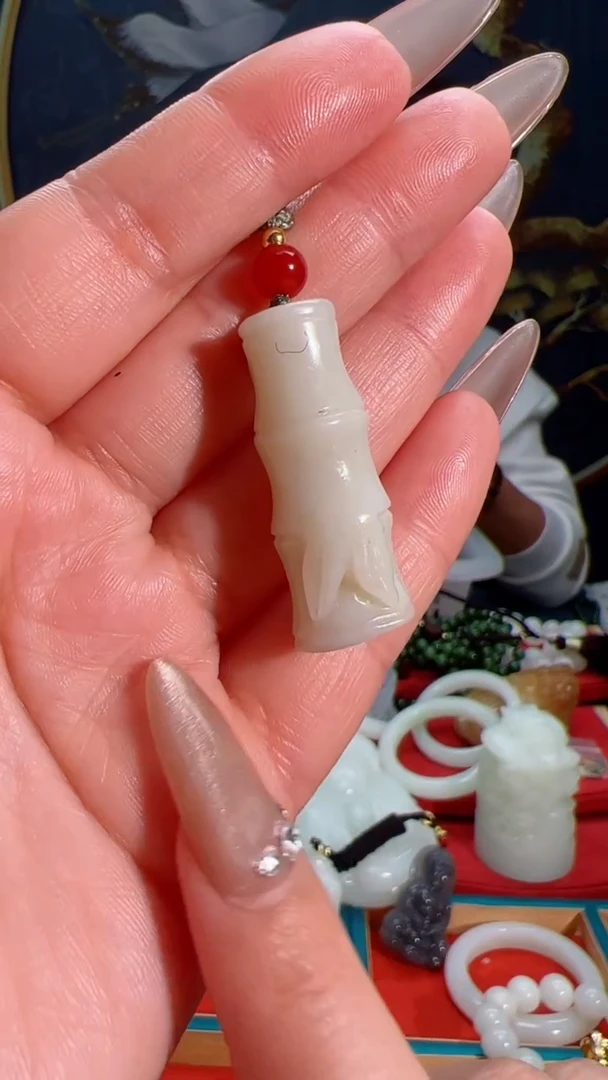 【闪购商品】和田玉吊坠未镶嵌1