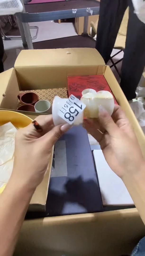 瓷片肖*金111111111111111111111111111