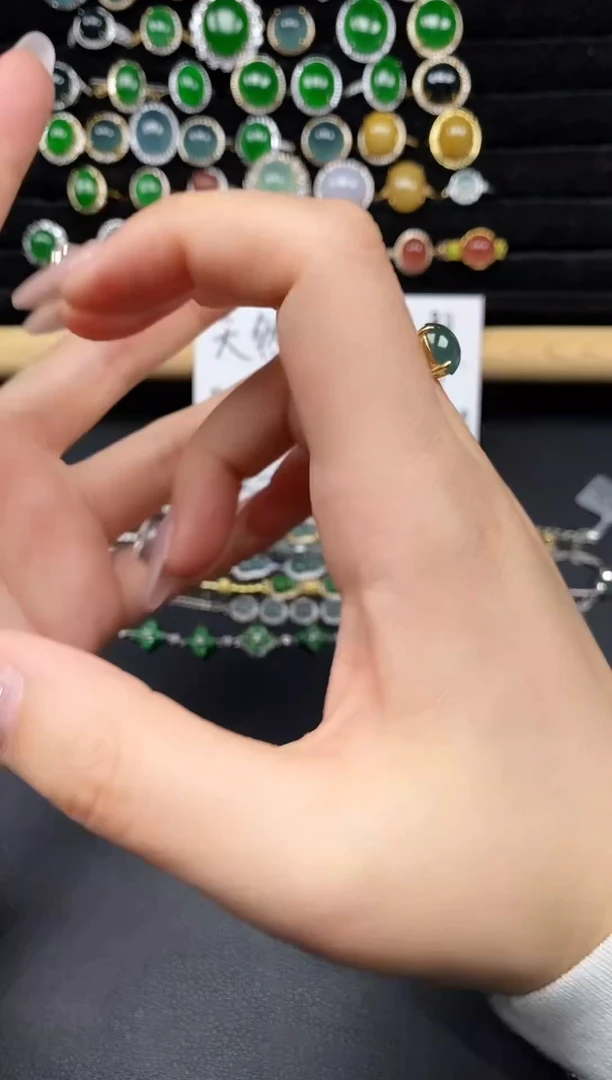 银S925镶嵌戒指翡翠85358