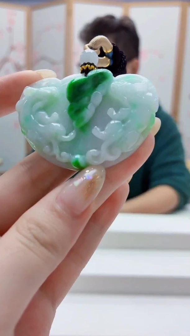 未镶嵌定制翡翠5175jw-毛货挂件52