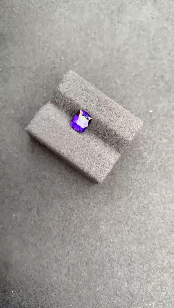 裸石彩色蓝宝石1.2ct紫蓝宝 AH 定制