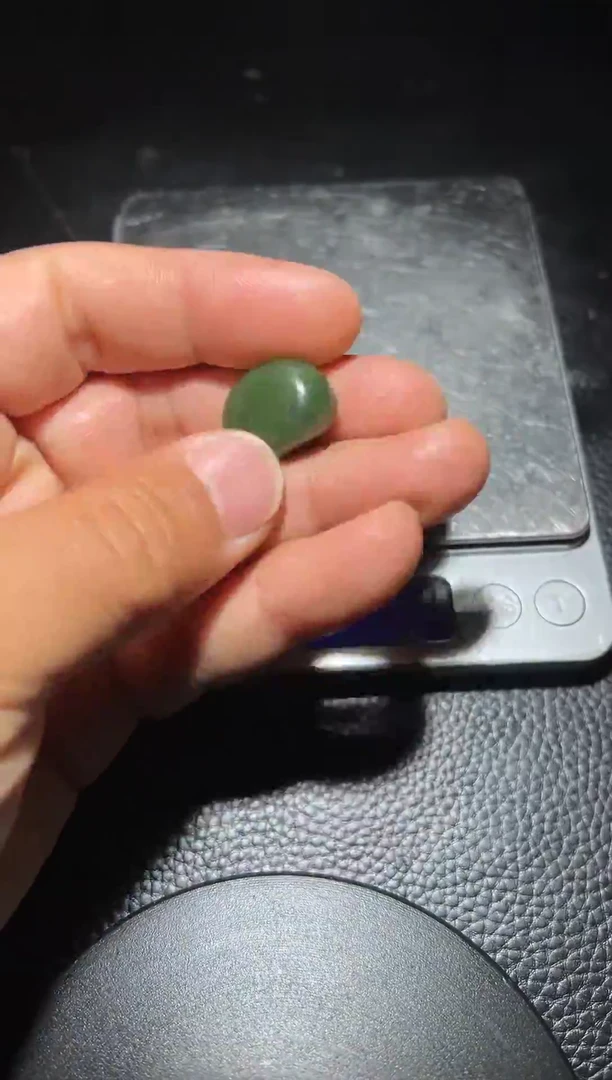 未镶嵌和田玉奇石22