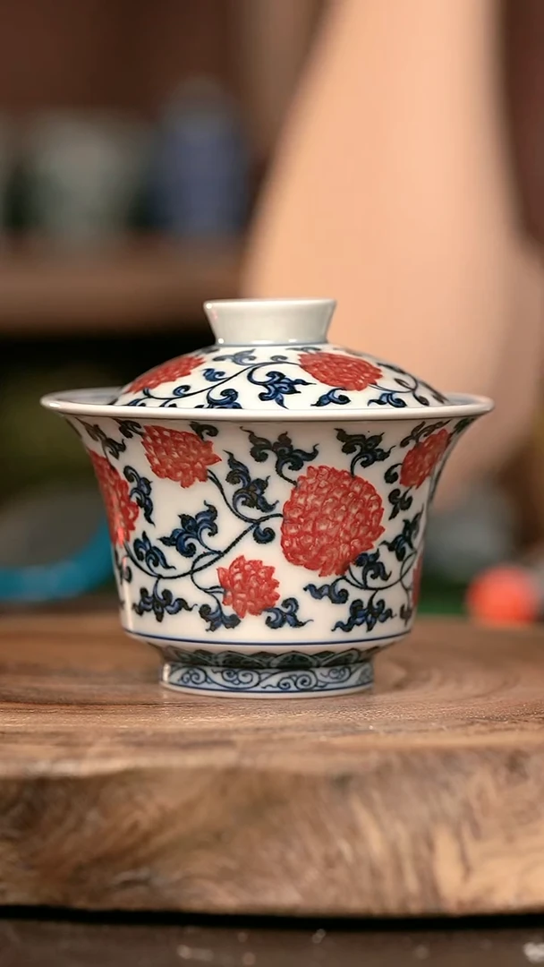 手绘手绘手绘高温现代瓷  气  缠枝菊大马蹄150CC