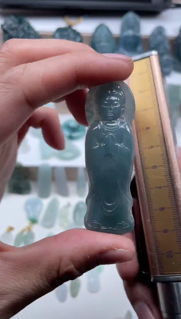 颈饰未镶嵌翡翠天然翡翠A货