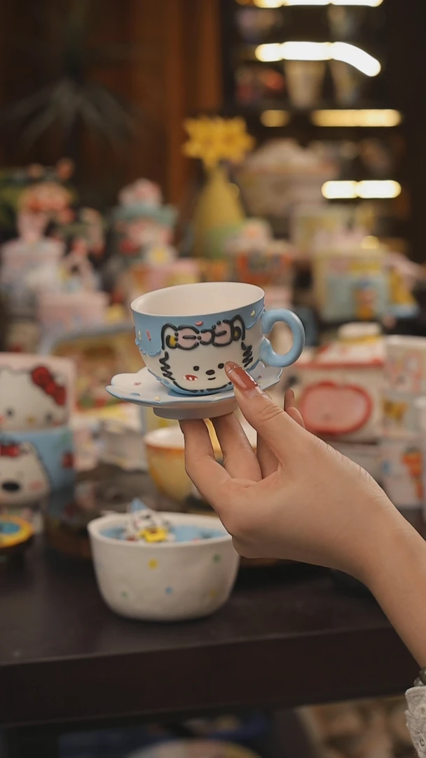 景德镇釉下彩绘设计师款式陶瓷