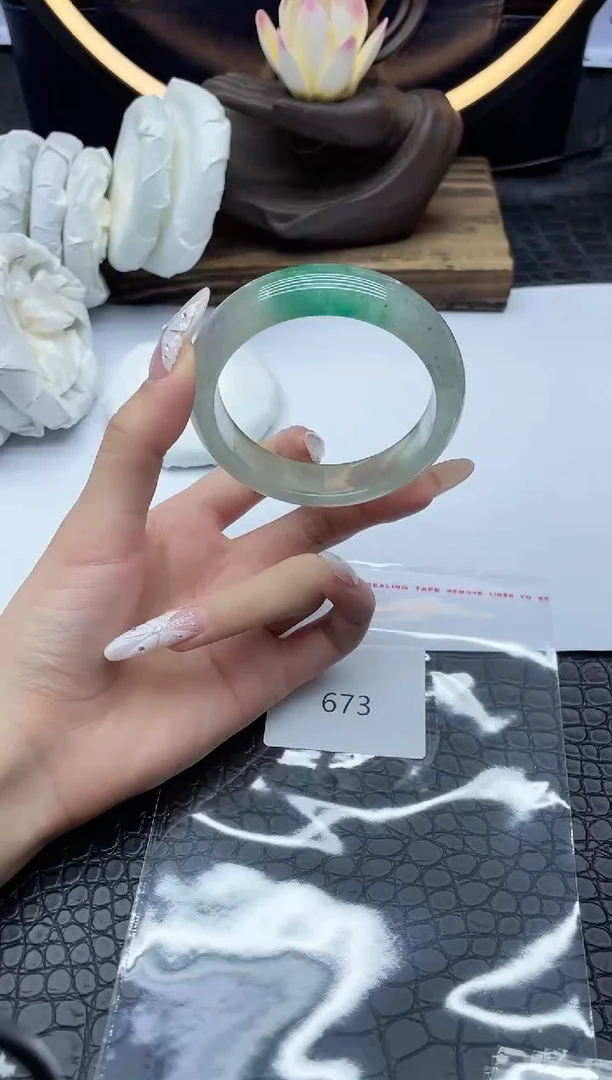 未镶嵌手镯翡翠翡翠一物一图673