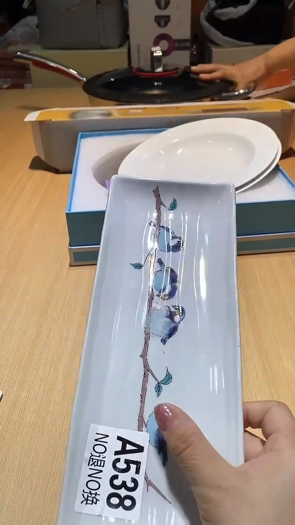 【闪购商品】瓷片锅碗瓢盆一件不剩