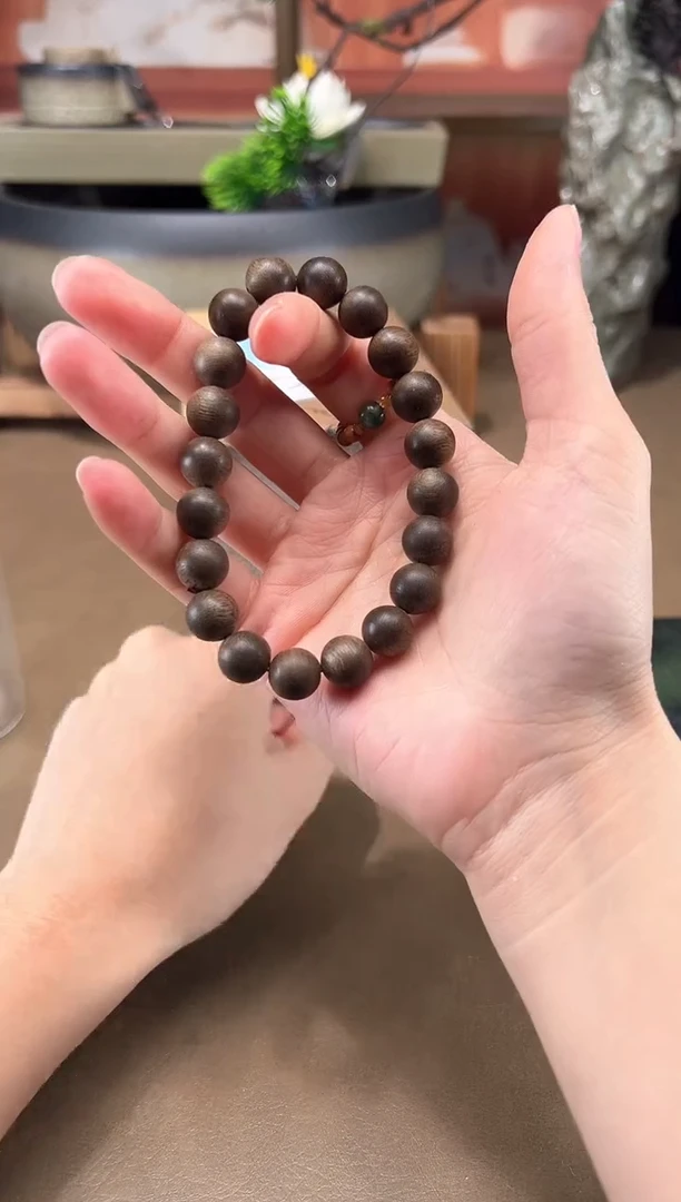 手串加里曼丹沉香手串带证书C026