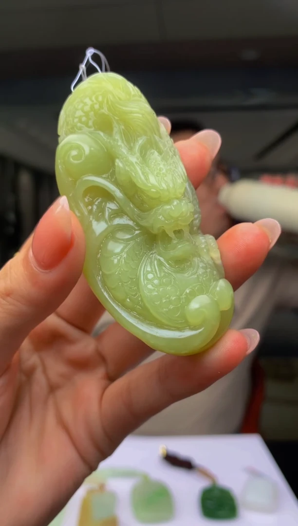 【闪购商品】定制和田玉Boss阳天然和田玉（拍一发一）