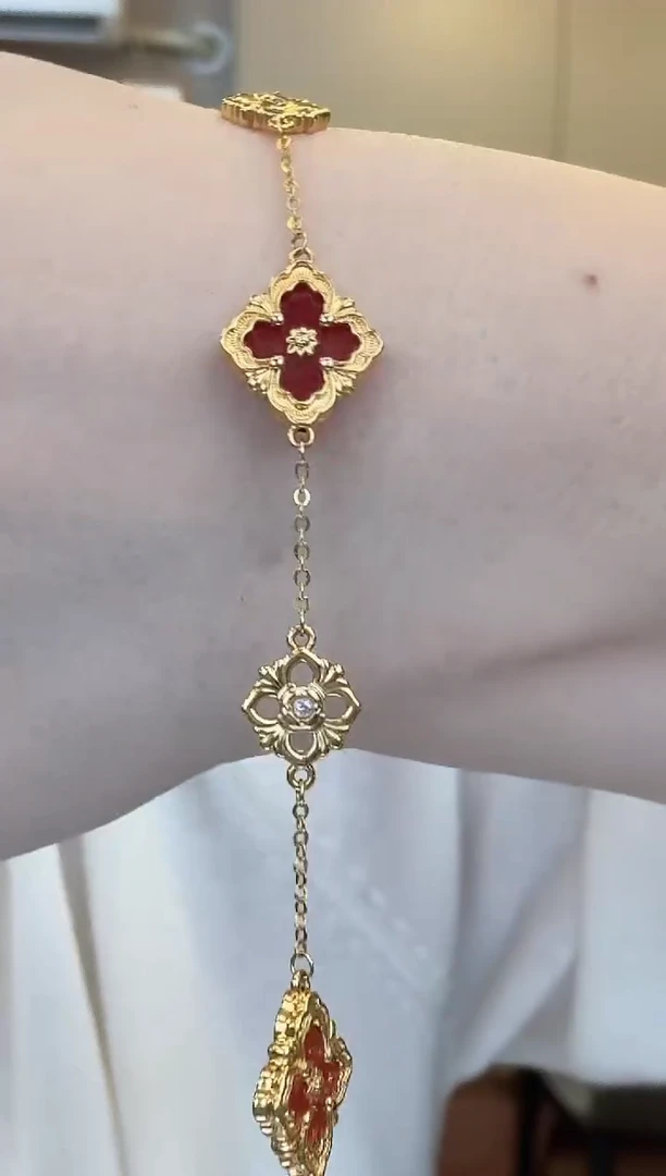 18K金镶嵌手链玛瑙/玉髓布奇