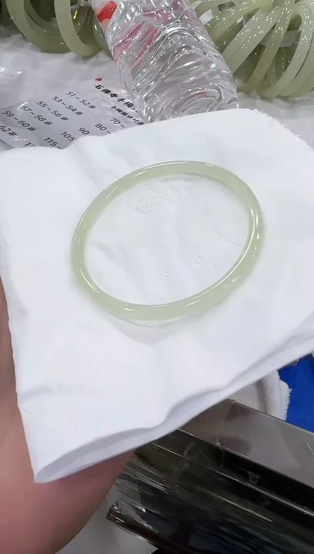 未镶嵌手镯和田玉57-58圈口手镯多样性发其一3