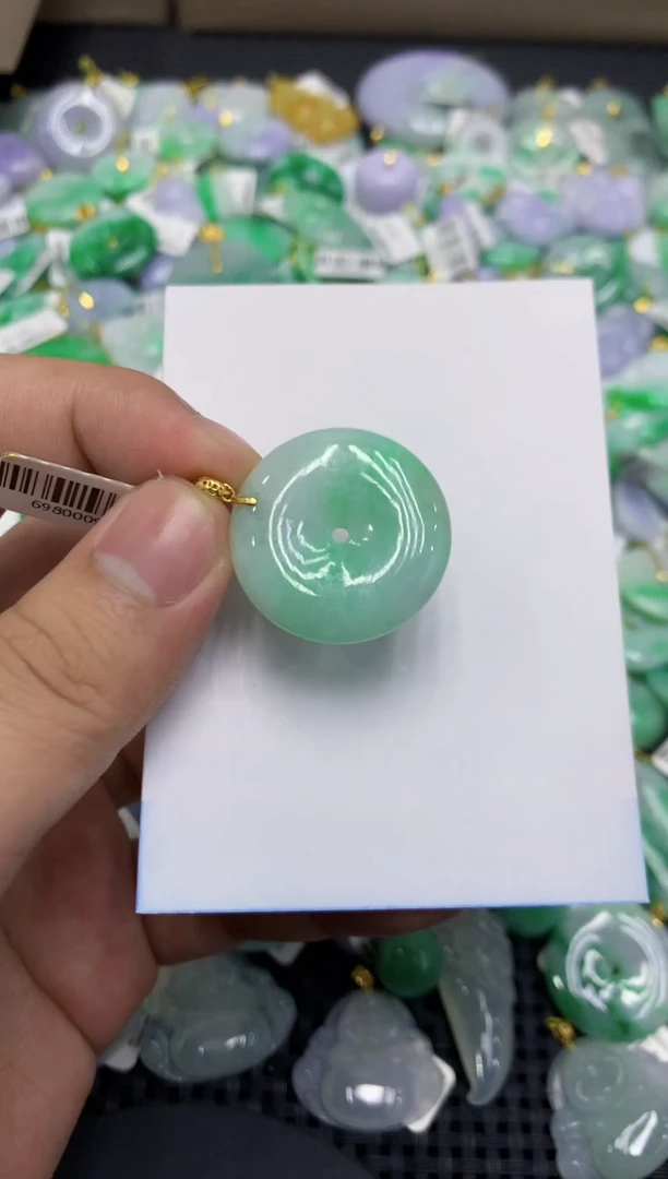 颈饰未镶嵌翡翠天然缅甸翡翠A货