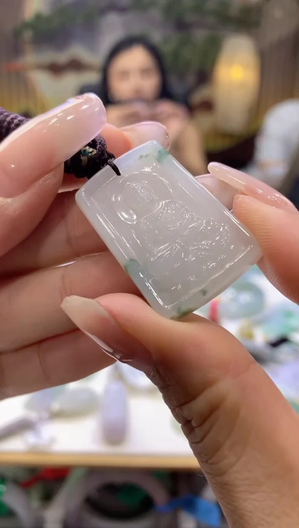 翡翠未镶嵌颈饰00008358