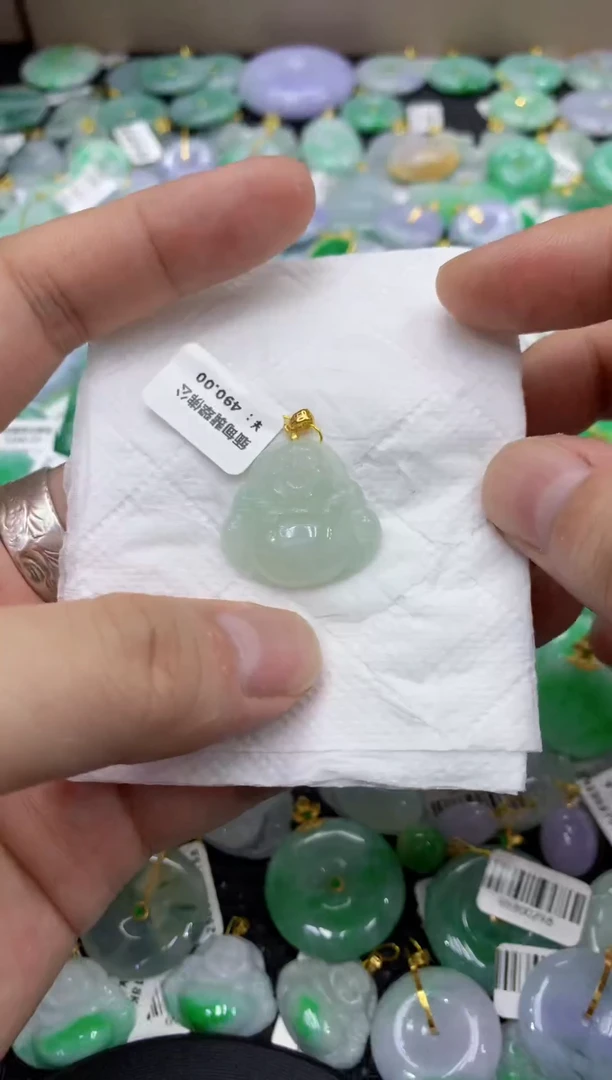 颈饰未镶嵌翡翠天然缅甸翡翠A货