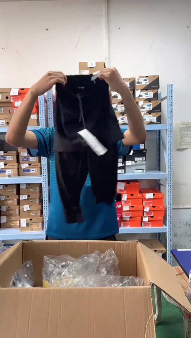 序号133尤尼克斯女款裤裙S码