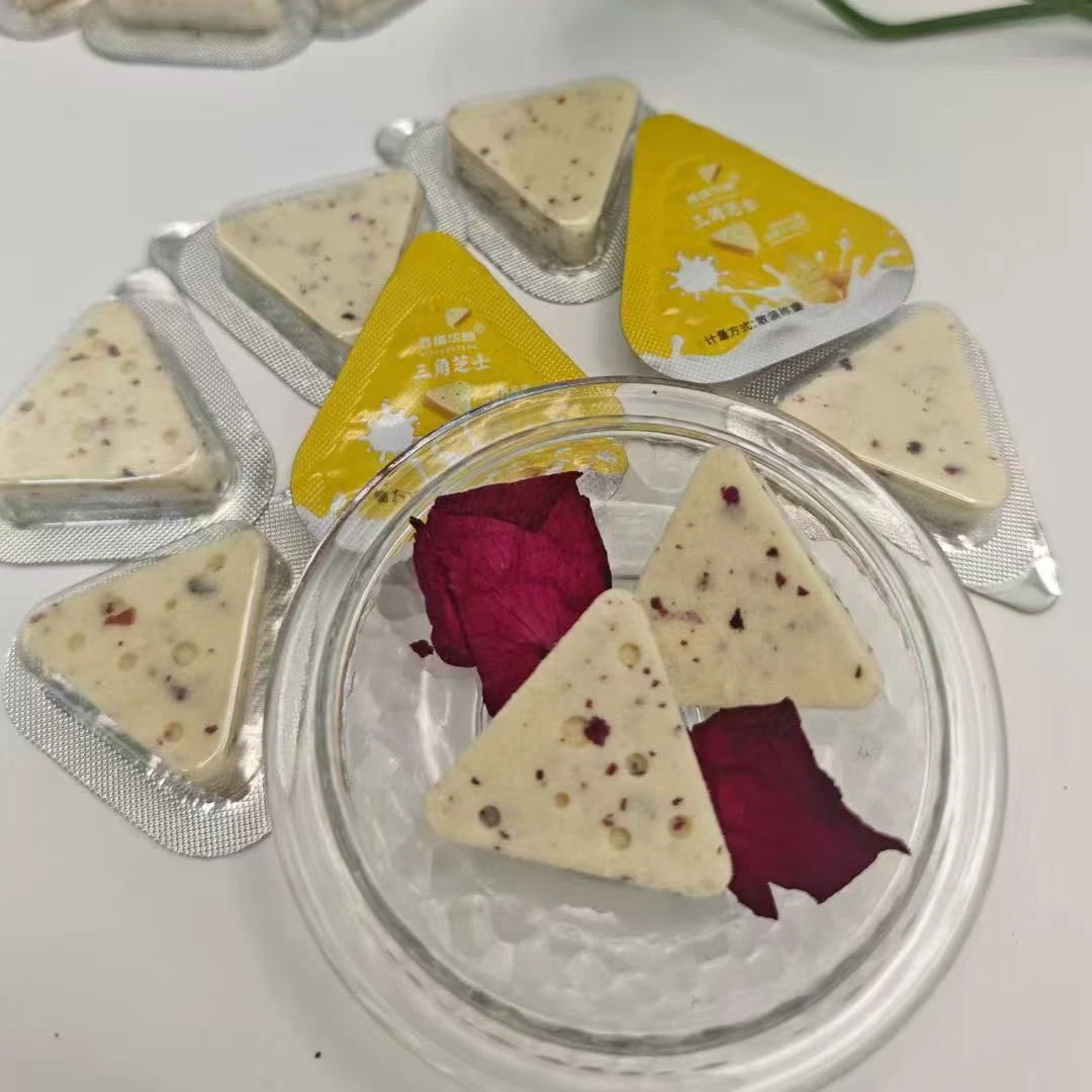 西域华腾三角芝士奶块健康营养休闲解馋小零食特产新疆特产