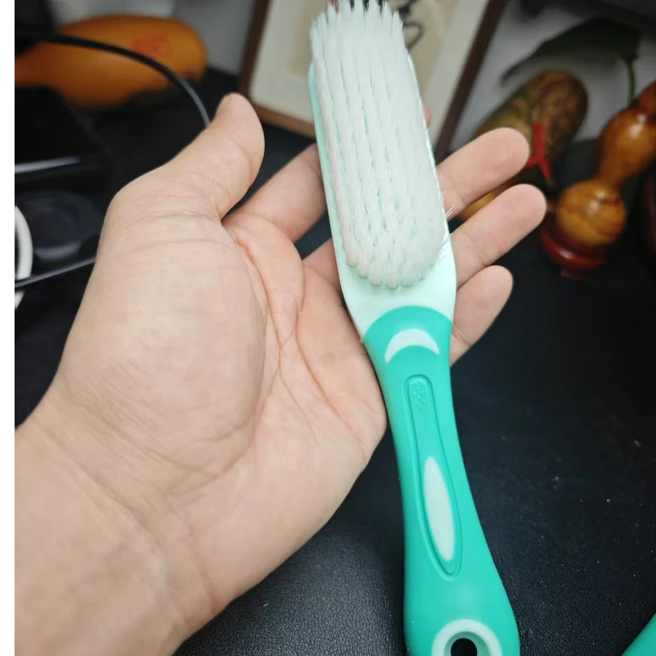 硅胶柄耐磨不打卷软纳米刷中期清理核桃