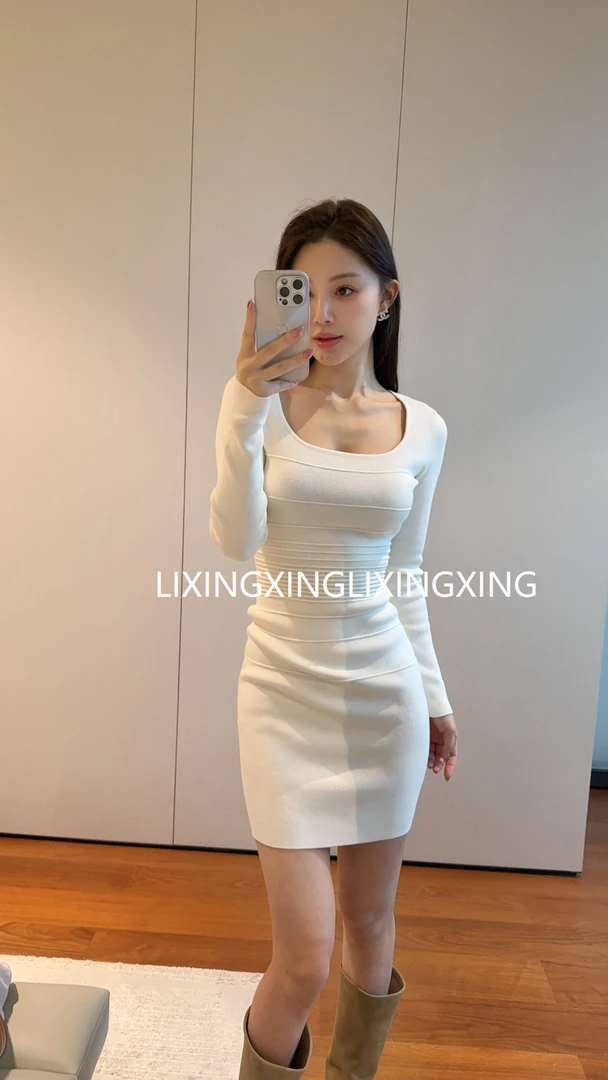 LXX【U领不规则横条】针织裙显瘦气质辣妹性感修身