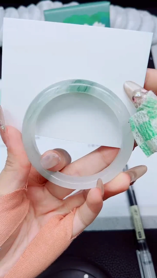 石英质玉未镶嵌手镯A346-56