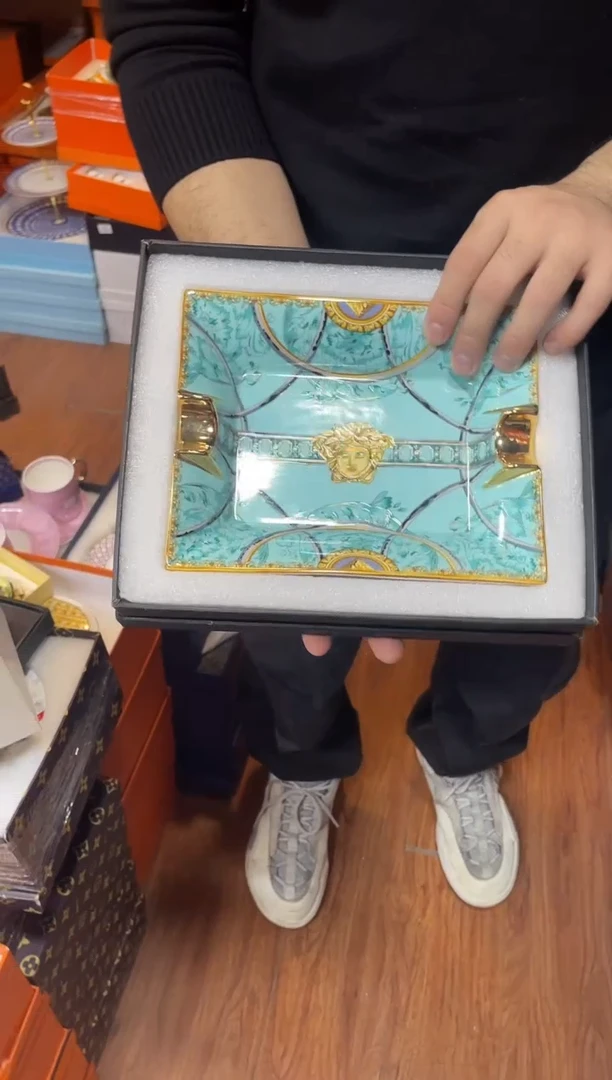杯鸿辉家品牌瓷器，京东包邮！