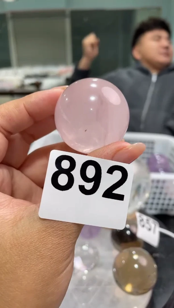 未镶嵌珠宝半成品水晶892