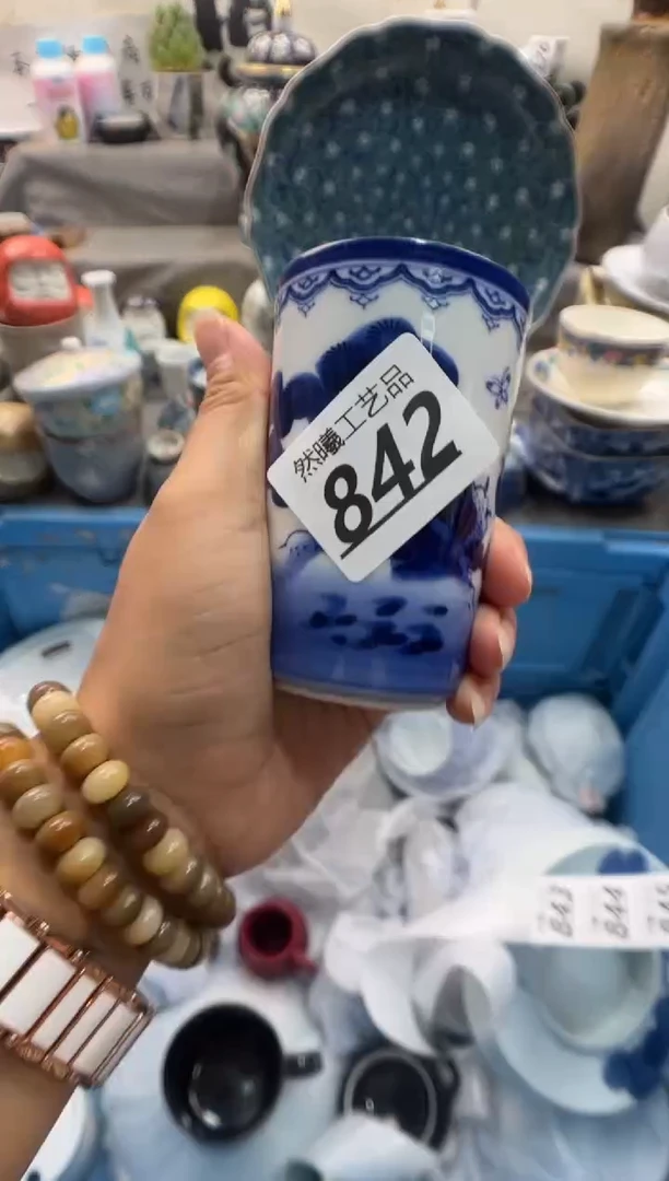 瓷片大*子842