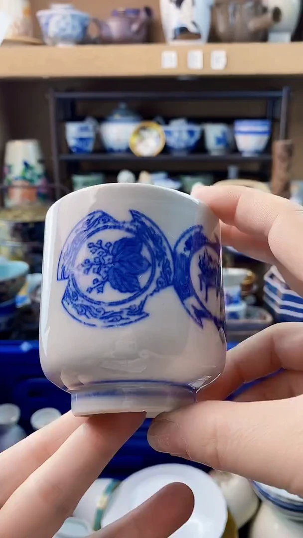瓷片春****落xxxxxxxxxx76