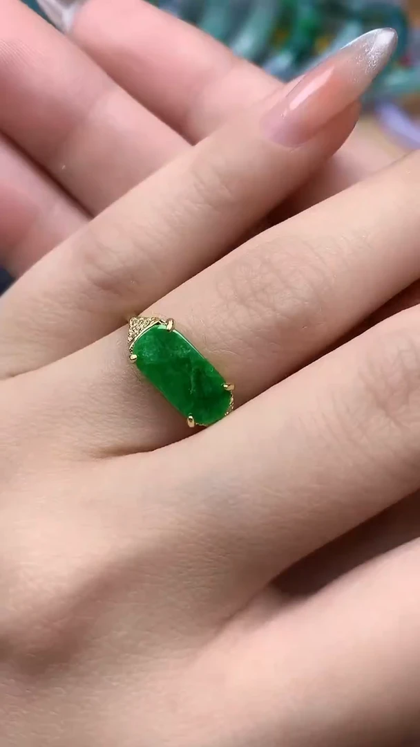 【闪购商品】翡翠戒指银S925镶嵌戒指