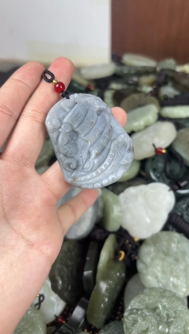 【闪购商品】和田玉颈饰未镶嵌1