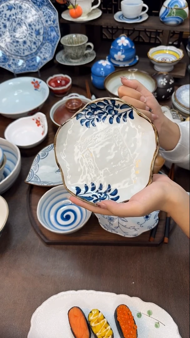 瓷AAA（唐草）四维盘