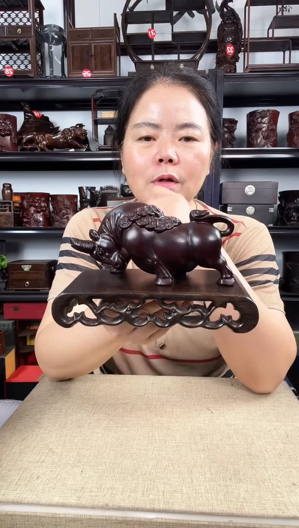 木1219+小牛老李红木工艺品