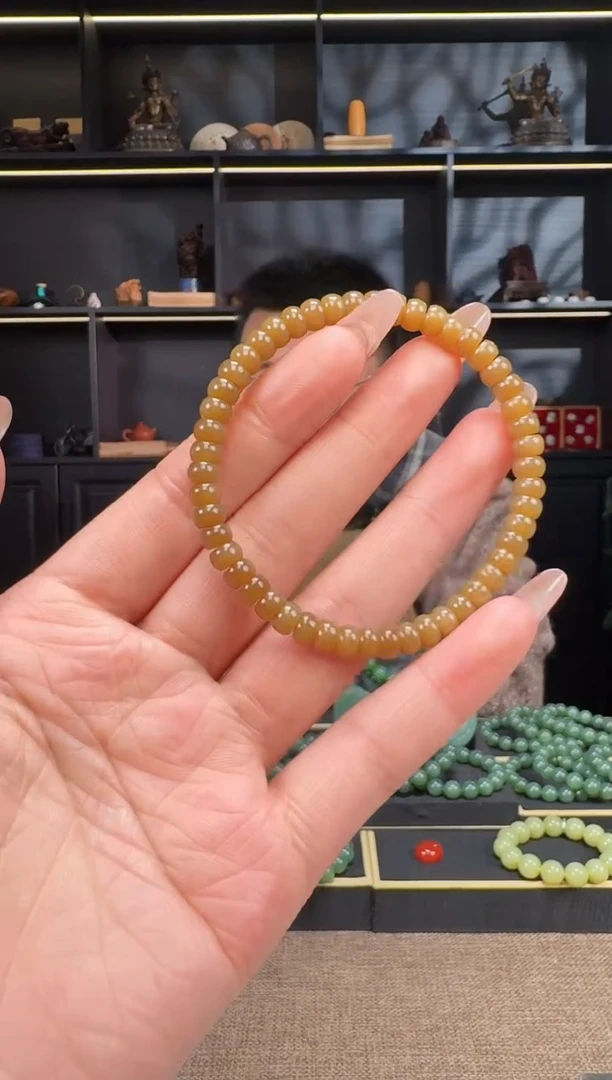 【闪购商品】和田玉1未镶嵌6mm糖药片手串